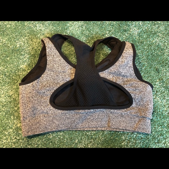 High Impact Sports Bra - Picture 2 of 2